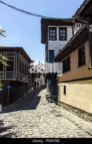 PLOVDIV, Bulgarien - 10. Juni 2017: Haus aus der Zeit der Bulgarischen Wiedergeburt in der Altstadt von Plovdiv, Bulgarien Stockfoto