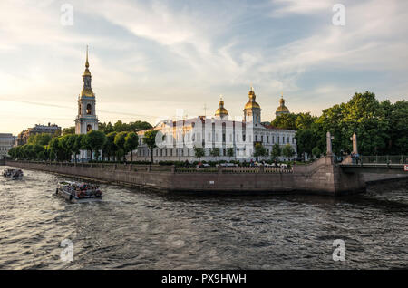 Nicholas-Epiphany Naval Kathedrale auf Kryukov Canal Embankment, Sankt Petersburg, Russland Stockfoto