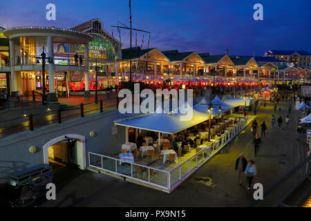 Victoria Wharf Einkaufszentrum, Victoria & Alfred Waterfront, Kapstadt, Südafrika Stockfoto