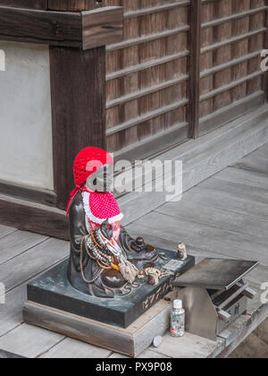 Binzuru Sonja, Japanisch heilenden Gott, Koyamaji Tempel 74, Shikoku 88 Tempel Wallfahrt, Kagawa, Japan Stockfoto