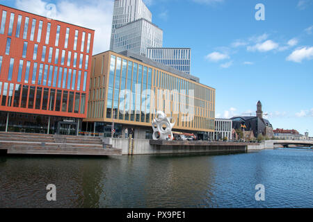 Malmö Live ist ein Event Center in Malmö, Schweden im August 2015 eröffnet, mit einer Konzerthalle, Konferenzeinrichtungen, ein Hotel, Büros und Wohnungen. Stockfoto