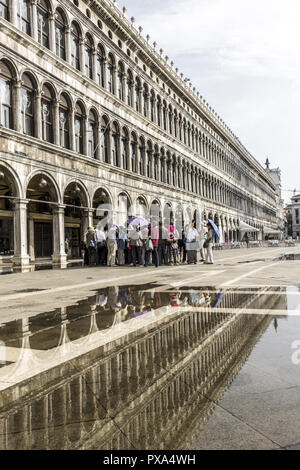 Teilweise überflutet Piazza San Marco, Venedig, Venetien, Italien Stockfoto