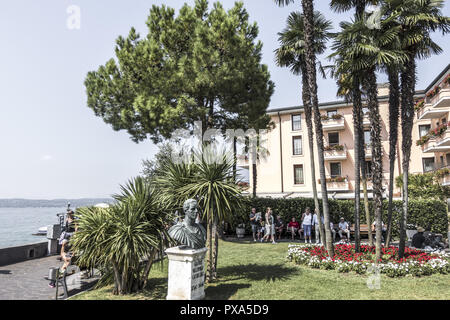 Sirmione am Gardasee, Gardasee, Brescia, Lombardei, Italien, Sirmione Stockfoto