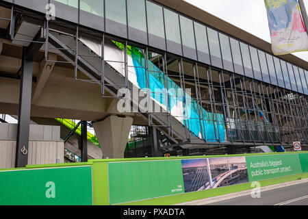 Bau von Australiens größter öffentlicher Verkehr Projekt der Sydney Metro mit den Arbeiten in Hill Rouse, Sydney, Australien voran Stockfoto