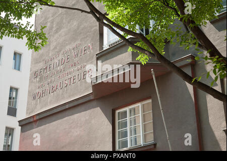 Wien, Gemeindebau des "Roten Wien" - Wien, Rat Tenement Blocks, 'roten Wien', Marktgasse 45, Ernst Brandl Stockfoto
