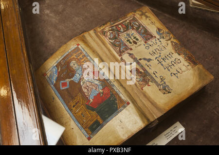 Armenien, Yerevan, Matenadaran, Interieur, das Mesrop Mashtots Institut für alte Handschriften, illuminierte Manuskript Stockfoto