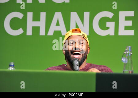 Glasgow, UK. Okt 2018 21. Für den Wandel. Magid Magid - Oberbürgermeister der Stadt Sheffield in einer Rede auf der Konferenz. Credit: Colin Fisher/Alamy leben Nachrichten Stockfoto