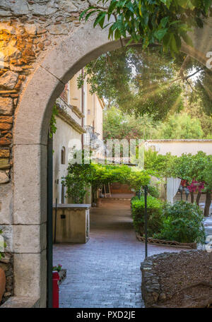 Malerische Anblick in Taormina, berühmten Stadt in der Provinz Messina, Sizilien, Süditalien. Stockfoto