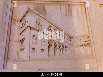 Relief gefunden auf dem Rathaus in der Altstadt von Zadar, Dalmatien, Kroatien Stockfoto