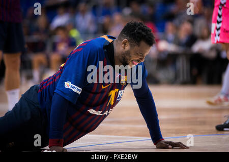 21. Oktober 2018, Palau Blaugrana, Barcelona, Spanien; Liga ASOBAL Handball; FC Barcelona Lassa versus BM Sinfin; Cedric Sorhaindo des FC Barcelona. Stockfoto