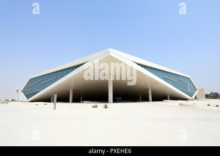 Doha/Katar - Oktober 9, 2018: Die nationale Bibliothek von Katar, vom niederländischen Architekten Rem Koolhaas, in der katarischen Hauptstadt Doha Stockfoto
