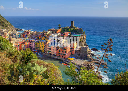 Fischerdorf Vernazza (Cinque Terre, Italien) Stockfoto