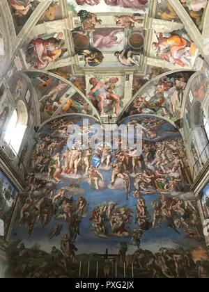 Italien, Vatikan, Sixtinische Kapelle, 27. November 2017, der Decke der Sixtinischen Kapelle im Vatikan Museum Stockfoto