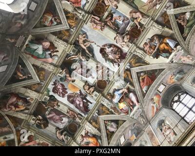 Italien, Vatikan, Sixtinische Kapelle, 27. November 2017, der Decke der Sixtinischen Kapelle im Vatikan Museum Stockfoto