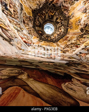 Decke Detail der Duomo di Firenze Kathedrale, die Kathedrale der Heiligen Maria von Blume, Florenz, Italien, Europa März 08, 2018 Stockfoto