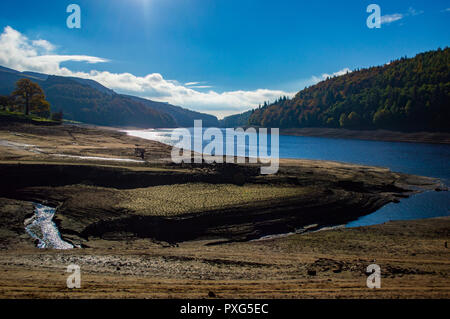 Mit Blick auf das Derwent Valley im Peak District, ENGLAND Stockfoto
