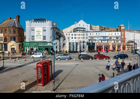 Direkt am Meer, Thanet, Ramsgate, Kent, England, Ansicht von Werthspoon, Royal Victoria Pavillon Stockfoto