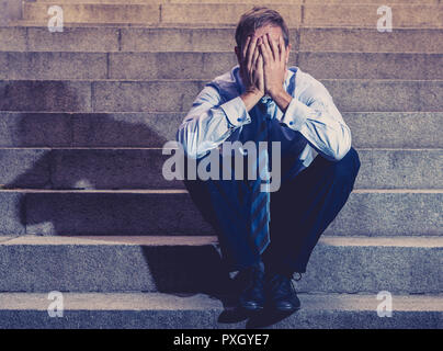 Deprimiert Geschäftsmann Stockfoto