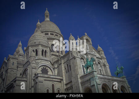 Sommer Straßen von Paris, Frankreich Stockfoto
