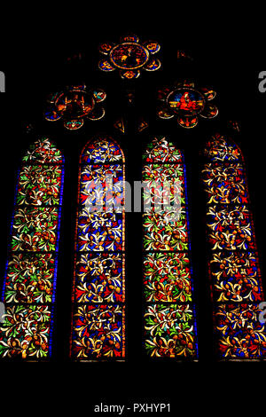 Die Glasfenster der Kathedrale in Leon, Spanien Stockfoto