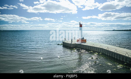 Luftaufnahme der Oakville marina Leuchtturm, Ontario, Kanada Stockfoto