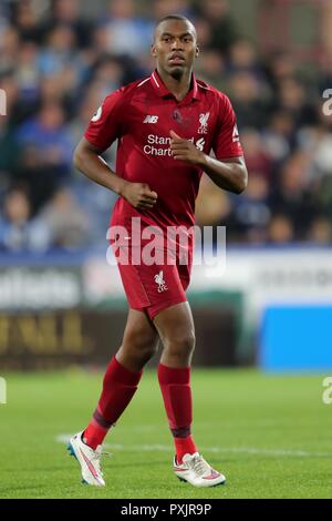 DANIEL STURRIDGE FC Liverpool Huddersfield Town FC V LIVERPOOL FC, Premier League JOHN SMITH'S STADION, Huddersfield, England 20 Oktober 2018 GBD 12830 streng redaktionelle Verwendung. Wenn der Spieler/Spieler in diesem Bild dargestellt ist/Spielen für einen englischen Club oder das England National Team. Dann ist dieses Bild darf nur für redaktionelle Zwecke verwendet werden. Keine kommerzielle Nutzung. Folgende Verwendungen sind auch dann eingeschränkt, wenn in einem redaktionellen Kontext: Verwendung in Verbindung mit oder als Teil eines nicht autorisierten Audio-, Video-, Daten-, Spielpläne, Verein/liga Logos, Wetten, Spiele oder eine "Live"-Serv Stockfoto