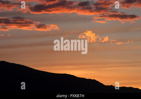 Sommer Sonnenuntergang, Galuut, Bayankhongor, Mongolei Stockfoto