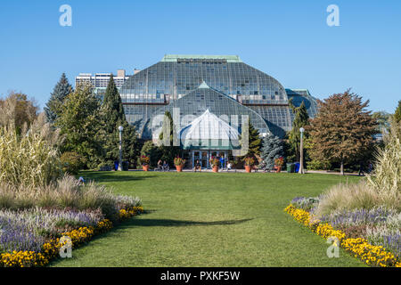 Außen am Lincoln Park Conservatory Stockfoto