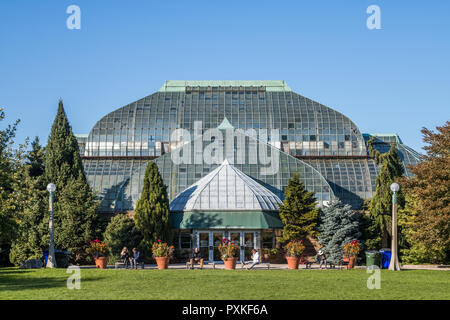 Außen am Lincoln Park Conservatory Stockfoto