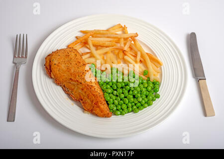 Fisch, Chips und Erbsen Stockfoto