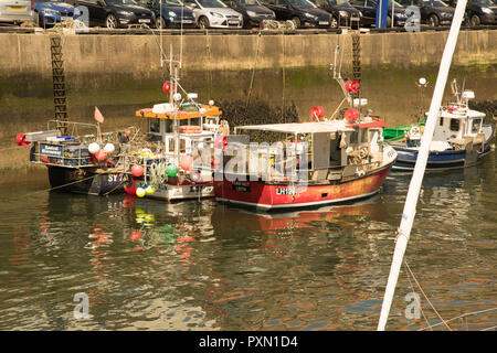Fischerboote im Hafen von Eyemouth, Berwickshire, Schottland Stockfoto