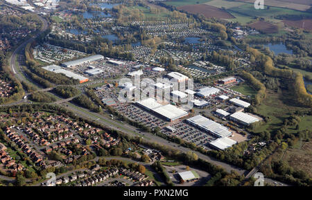 Luftaufnahme von Riverside Retail Park, Northampton Stockfoto