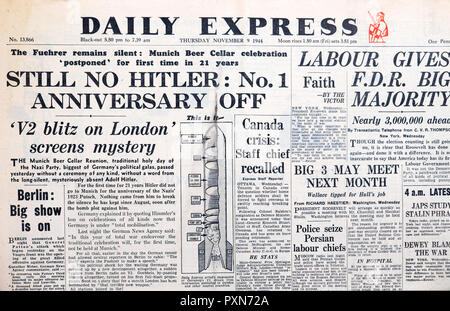 "Noch kein Hitler: Nr. 1 Jahrestag Aus'' V2 Blitz auf London......" Zweiter Weltkrieg ZWEITEN WELTKRIEG Titelseite der Daily Express Zeitung vom 9. November 1944 Stockfoto