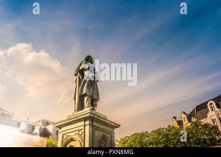 Beethoven Denkmal in Bonn. Er wurde am 12. August 1845 vorgestellt. Stockfoto