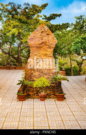 Die Türme von Po Nagar in der Nähe von Nha Trang, Vietnam Stockfoto