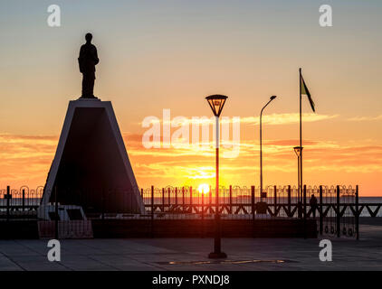 Denkmal für die Walisische Siedler bei Sonnenaufgang, Puerto Madryn, der Waliser Siedlung, Provinz Chubut, Patagonien, Argentinien Stockfoto