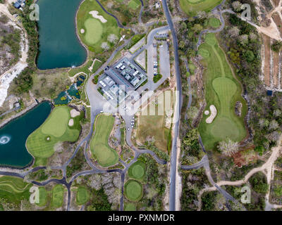 Indonesien, Bali, Golfkurs am Payung Strand Stockfoto