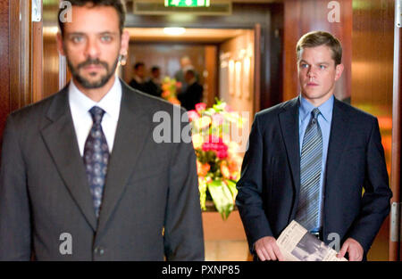 Syriana, 2005 Regie: Stephen Gaghan, Prinz Nasir (ALEXANDER SIDDIG) und Bryan Woodman (MATT DAMON) Stockfoto