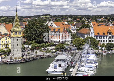 Alter Leuchtturm, Mangturm oder Mangenturm, Hafen, Bodensee, Lindau, Schwaben, Bayern, Deutschland, Europa Stockfoto