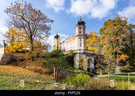 Barokní Zamek, Mnisek pod Brdy, Stredocesky kraj, Ceska Republika/Barock Schloss Mnisek pod Brdy, Mittelböhmen, Tschechien Stockfoto