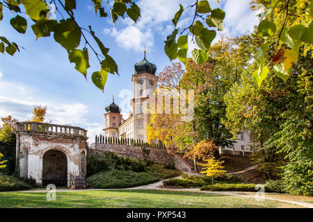 Barokní Zamek, Mnisek pod Brdy, Stredocesky kraj, Ceska Republika/Barock Schloss Mnisek pod Brdy, Mittelböhmen, Tschechien Stockfoto