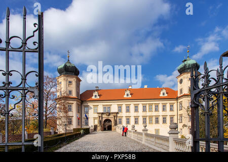 Barokní Zamek, Mnisek pod Brdy, Stredocesky kraj, Ceska Republika/Barock Schloss Mnisek pod Brdy, Mittelböhmen, Tschechien Stockfoto