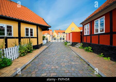 Traditionelle bunte Fachwerkhäuser in Rönne, Bornholm, Dänemark Stockfoto