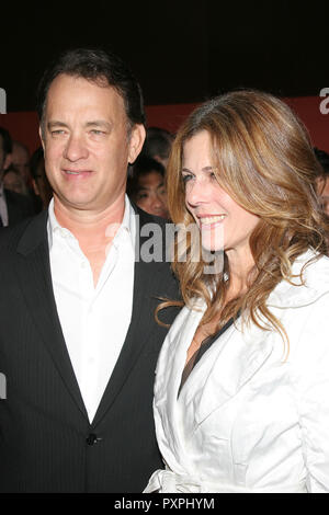 Tom Hanks, Rita Wilson 09/29/06 SONY GLOBAL MARKETING PARTNERS CONFERENCE ABSCHLUSSFEIER @ Rodeo Dr., Beverly Hills Foto von Jun Matsuda/HNW/PictureLux (29. September 2006) die Datei Referenz # 33687 744 HNWPLX Stockfoto