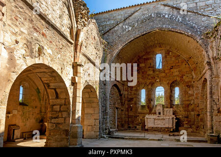 Kirche von Oradour-sur-Glane, das Dorf Ruinen während des Zweiten Weltkrieges Juni 10, Haute-Vienne zerstört, Nouvelle Aquitaine, Frankreich Stockfoto