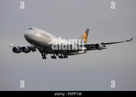 D-ABVY: Boeing 747-430 Lufthansa am Flughafen Frankfurt am Main (FRA), 23.09.2018 Stockfoto