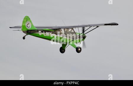 Aviat Husky A-1 C-180 (G-LIKY) vom alten Wärter Flugplatz Stockfoto