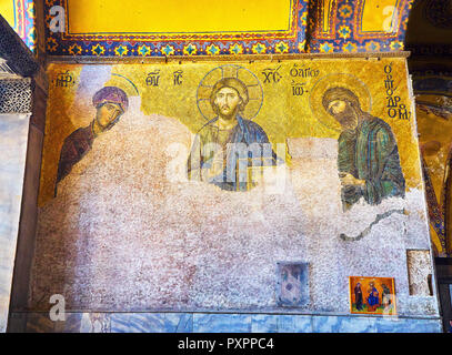 Die deesis Mosaik, eine byzantinische Mosaik in der oberen südlichen Galerie der Hagia Sophia Moschee entfernt. Istanbul, Türkei. Stockfoto