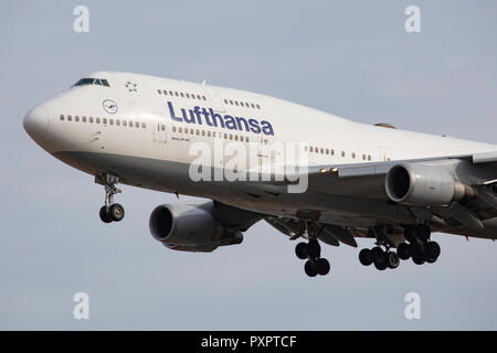 D-ABVX, Boeing 747-430 der Lufthansa am Flughafen Frankfurt am Main (FRA), 23.09.2018 Stockfoto