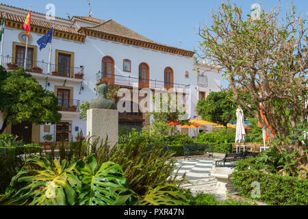 Orange, Quadratisch (Plaza de los Naranjos), Marbella, Spanien. Stockfoto